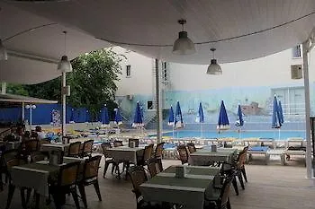 Hotel Perle 3*